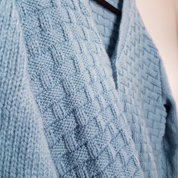 🌏 Handmade knit cardigan sweater x sz M/L - Picture 8 of 16